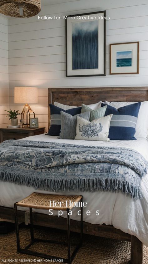 15 Beach Cottage Decor Ideas Full of Coastal Charm - Her Home Spaces Classic Lake House Decor, Lake House Makeover, River Cottage Decor, Lakeside Cottage Interiors, Small Lake Cottage Interiors, Small Lake Cottage, Maine Cottage Interiors, Small Beach Cottages, Bahama House