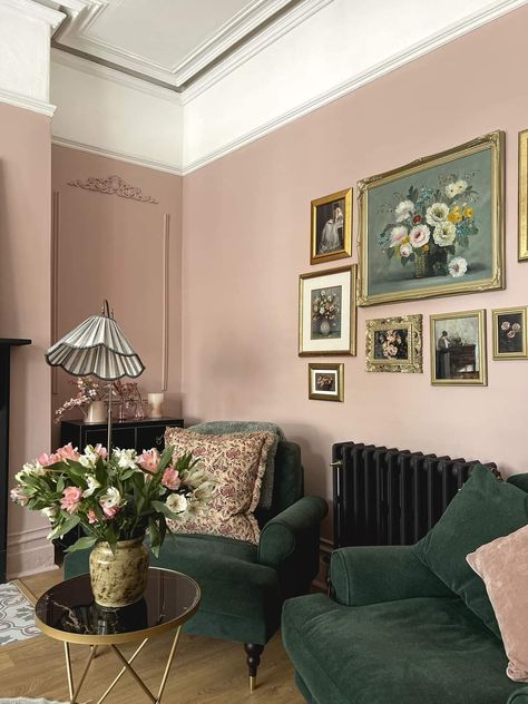 Mauve Pink Living Room Decor, Powder Pink Living Room, Green And Rose Living Room, Pink Walls Green Furniture, Farrow And Ball Sulking Room Pink Living Room, Green And Pink Lounge, Dusty Pink Living Room Ideas, Green Couch Pink Walls, Sulking Room Pink Hallway