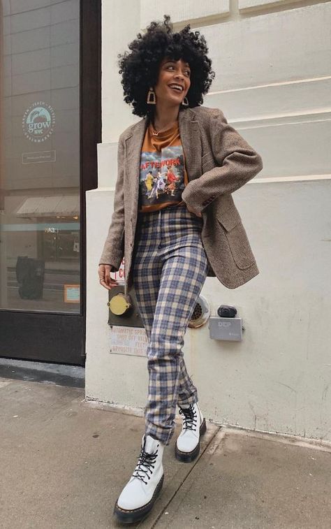 Kia Marie, Neo Soul Aesthetic, Neo Soul Outfits, Cool Street Style, Teacher Fashion, Outfit Pieces, Uptown Funk, Sophisticated Fashion, Afro Style