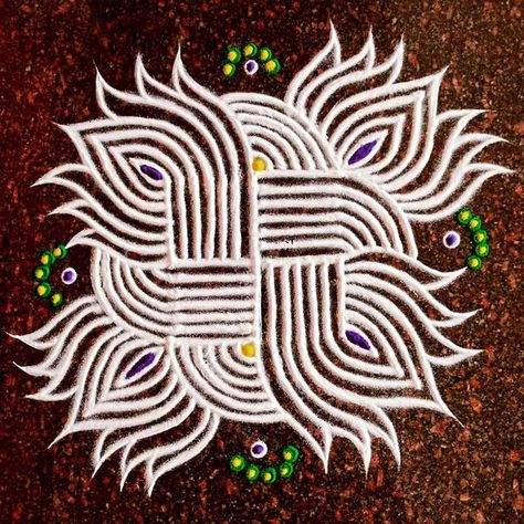 Diwali Dhanteras, Simple Rangoli With Dots, Vacation On A Budget, Easy Rangoli Designs Videos, Very Easy Rangoli Designs, Rangoli Designs Photos, Rangoli Designs Simple Diwali, Easy Rangoli Designs Diwali, Rangoli Side Designs