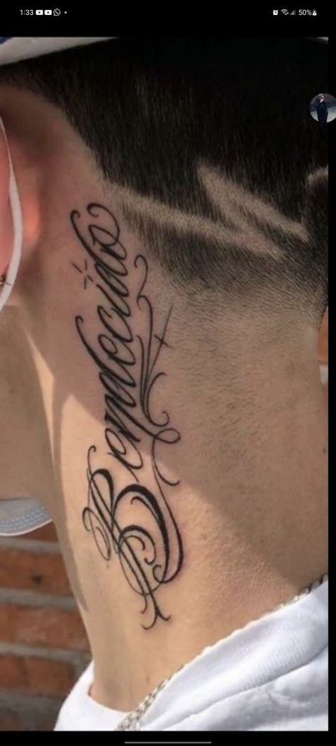 Simple Tattoos Neck, Lettering Tattoo Men, Old English Font Tattoo, Back Of Neck Tattoo Men, Cholo Tattoo, Angel Tattoo For Women, Angle Tattoo, Calligraphy Tattoo Fonts, Amor Tattoo