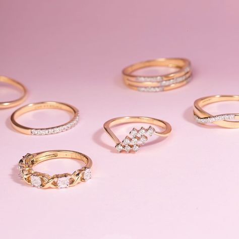 CaratLane on Instagram: “How many diamond rings are too many diamond rings? 🤔 Go to link in bio to explore more exquisite designs 💍✨ . . . . . . . . . . . .…” Caratlane Diamond Rings, Jewelry Minimal, Rose Gold Promise Ring, Heart Promise Rings, Blue Engagement Ring, Gold Promise Rings, Elegant Engagement Rings, Fine Jewelery, Rings Rings