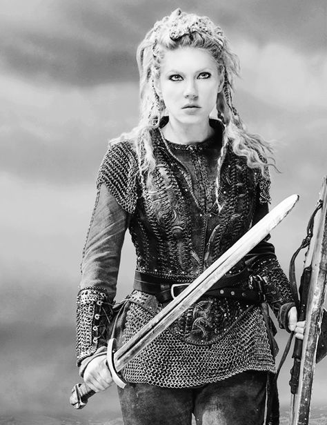 Shieldmaiden Lagertha portrayed by Katheryn Winnick on Vikings ..................................................... Kathryn Winnick, Katheryn Winnick Vikings, Lagertha Lothbrok, Vikings Lagertha, History Channel Vikings, Arte Viking, Viking Series, Vikings Tv Series, Vikings Tv Show