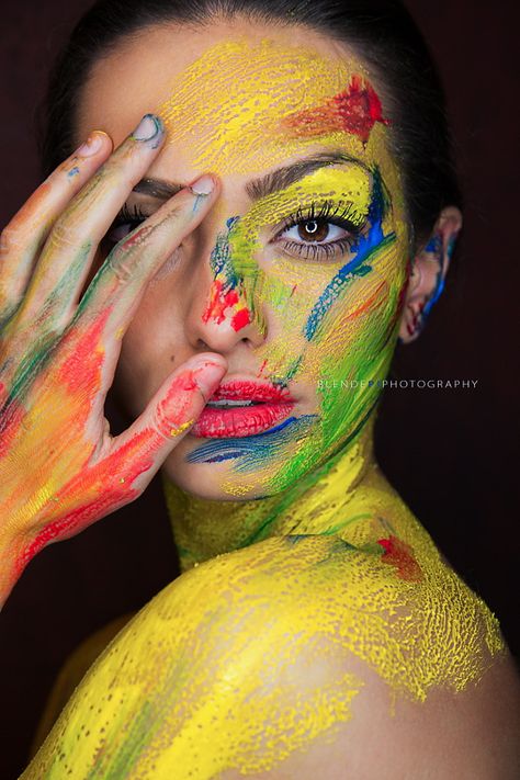 Painting On Photographs, Painted Portraits, Painting Portraits, Paint Photography, Face Photography, Artist Models, Beauty Portrait, Stunning Photography, Human Art