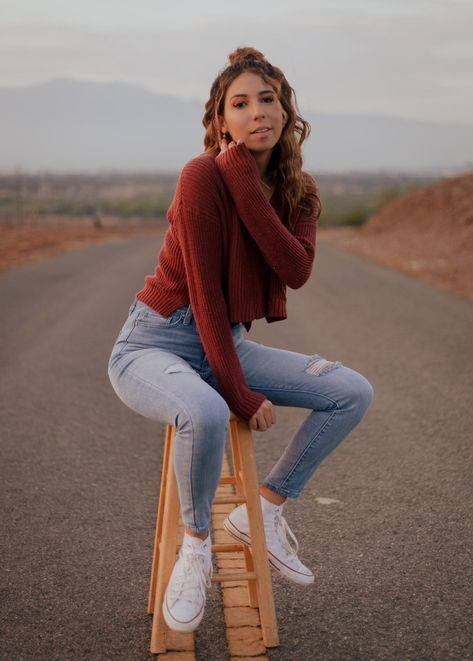 Chair In Road Photoshoot, Poses On A Stool Photo Ideas, Wooden Stool Photoshoot, Stool Senior Pictures, Stool Photoshoot Photo Ideas Outside, Bar Stool Photoshoot Ideas, Stool Pictures Photo Shoot, Stool In Field Photoshoot, Barstool Poses