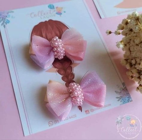 Bow Display Ideas, Hair Bow Display, Hair Accessories Display, Hair Bows Diy Ribbon, Bow Display, Diy Hair Accessories Ribbon, Bows Diy Ribbon, Handmade Packaging, Wedding Gifts For Guests