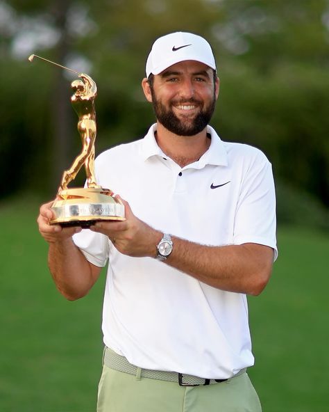 Back to back weeks and the first golfer in history to go back to back at The Players! Congrats on another win Scottie! 🔥👊⁠ ⁠ cc: @pgatour⁠ ⁠ #trendygolf #pgatour #theplayers #winner #nike #nikegolf #theplayerschamps #florida #golf #golfcourse #golfer #golflife #golffashion #golftrends Scottie Scheffler, Trendy Golf, Pro Golfers, Golf Irons, Golf Player, Golf Fashion, Pga Tour, Golfers, Nike Golf