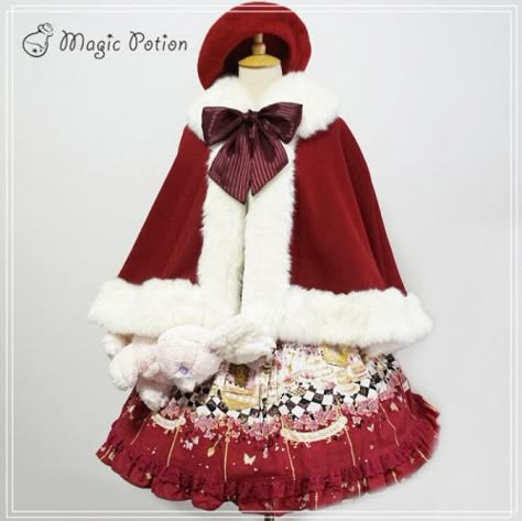 Gaun Abad Pertengahan, Winter Cape, Lolita Outfits, Magic Potion, Old Fashion Dresses, Indie Brands, Kawaii Clothes, Harajuku Fashion, Christmas Fashion