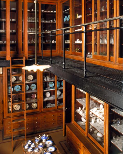 Two floors worth of china and crystal in the Butler's Pantry! Photo courtesy of The Biltmore Estate. Biltmore Estate Interior, White Kitchen Pantry, Biltmore House, Butler’s Pantry, Estate Interior, Hidden Kitchen, Gorgeous Doors, Butlers Pantry, Biltmore Estate