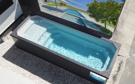 Fibreglass self standing above ground pool - Relax Model Fiberglass Plunge Pool Ideas, Fiberglass Plunge Pool, Above Ground Plunge Pool, Diy Plunge Pool, Small Plunge Pool, Plunge Pool Ideas, Small Fiberglass Pools, Small Hot Tub, Pools For Small Yards