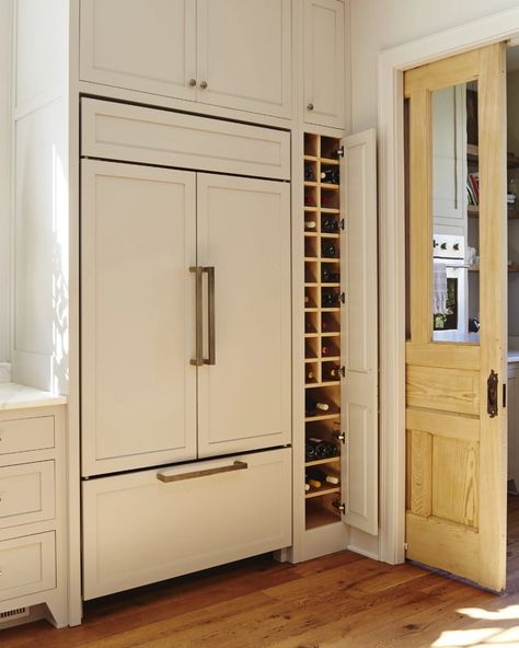 Wine Storage Kitchen, Bottom Bunk, Professional Organizers, Wine Rack Storage, Bedrooms Decor, Small Space Design, Dog Ideas, Up House, Master Bedrooms