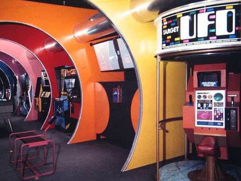 A Time Out arcade, circa 1984, similar to the style uncovered by construction workers at the site of the former Crossroads Mall, in Roanoke, Virginia, in 2017. Tunnel Pictures, Arcade Retro, Dead Malls, Vintage Mall, Arcade Video Games, Roller Rink, Mall Stores, Arcade Cabinet, Retro Arcade