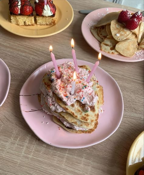 Boys Of Tommen, Birthday Inspo, The Summer I Turned Pretty, Food Inspo, Pretty Food, Cute Food, Birthday Girl, My Birthday, Aesthetic Food