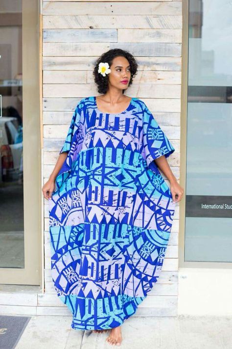 Butterfly dress Bula Dress Patterns, Ankara Butterfly Bubu Gown Styles, Fiji Fashion, Butterfly Pattern Dress, V-neck Batik Print Dress For Beach, Butterfly Tops, Octopus Craft, Hula Dress, Fitted Butterfly Print Beach Dress