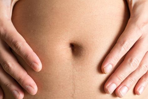 Why does my belly button smell? Causes and how to clean it Infected Belly Button, Belly Button Cleaning, Belly Button Smell, Diaphragmatic Breathing, Belly Button Piercing, Breathing Exercises, Abdominal Muscles, Respiratory, Skin Problems