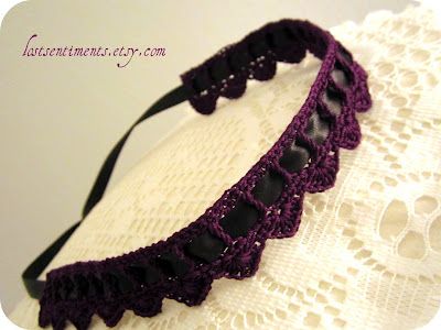 lostsentiments: Gothic Lacey Choker Crochet Gothic, Crochet Lace Flower, Gothic Crochet, Choker Patterns, Charm Crochet, Crochet Choker, Diy Choker, Crochet Bracelet Pattern, Crochet Necklace Pattern