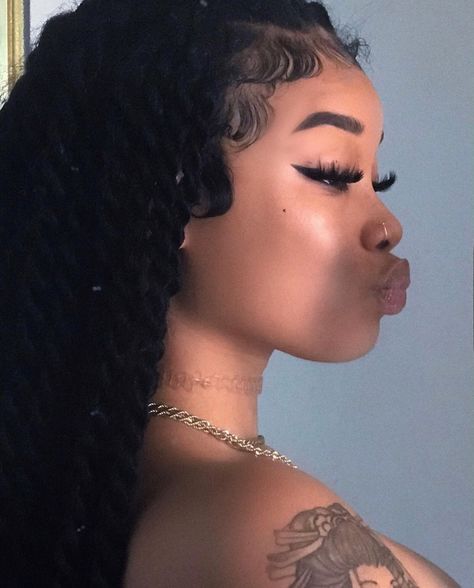 Side Profile, We Heart It, Mirror, Tattoos, Hair, Anime, Beauty, Black