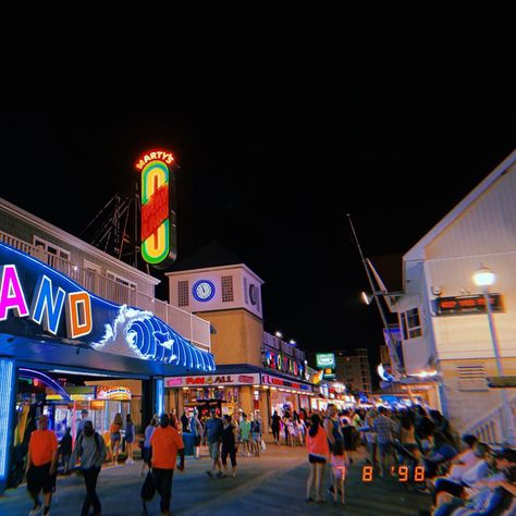 Maryland Ocean City, Ocean City Boardwalk Maryland, Boardwalk Lighting, Ocean City New Jersey Boardwalk, Ocean City New Jersey Aesthetic, Maryland Summer, Boardwalk Aesthetic Night, Boardwalk At Night, Ocean City Aesthetic