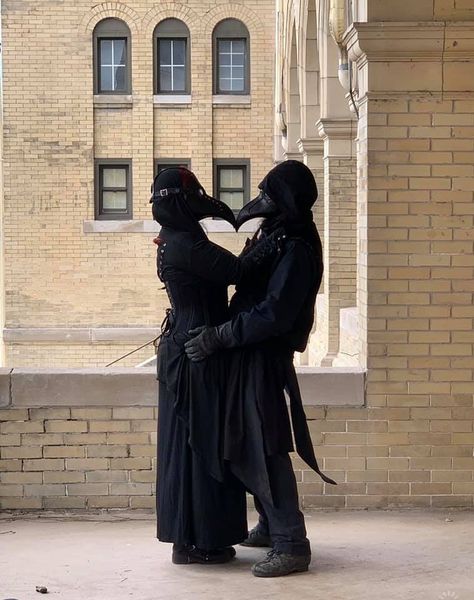 Plague Doctor Couple Art, Plague Doctor Matching Pfp, Plague Doctor Oc, Doctor Halloween, Plague Doctor Costume, Plague Doctors, Scp 049, Doctor Costume, Doctor Outfit