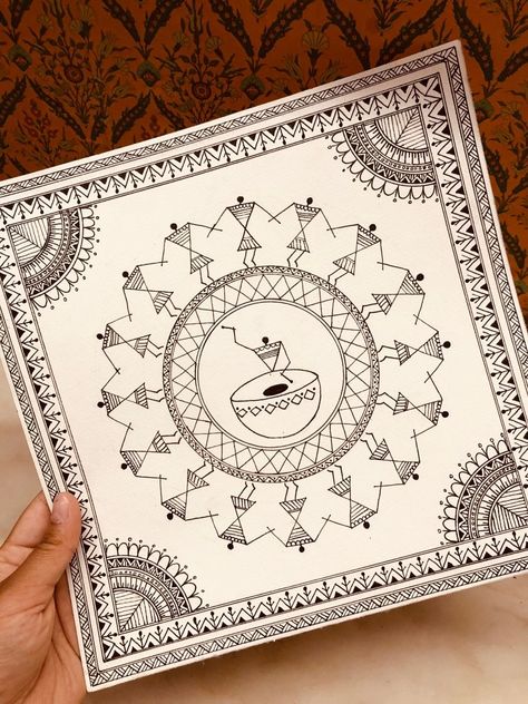 Warli Art Painting On Paper, Traditional Warli Painting, Easy Folk Art Drawing, Warli Folk Art, Warli Drawing Easy, Indian Drawings Easy, Art Ideas For Competition, Varli Painting Art Easy, Simple Warli Art