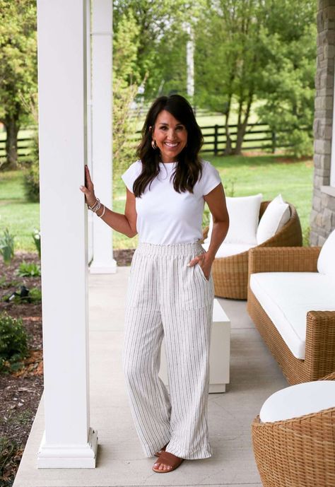 Affordable Spring Fashion from Walmart - Cyndi Spivey Walmart Outfits, Cyndi Spivey, Cropped Cargo Pants, White Long Sleeve Tee, Walmart Fashion, Spring Blouses, Linen Blend Pants, Summer Work Outfits, Loose Fitting Tops