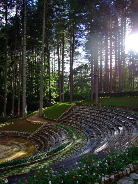 Calabria Italy, Outdoor Stage, Outdoor Theater, Calabria, Dream Home Design, Open Air, Landscape Architecture, Backyard Landscaping, Garden Landscaping