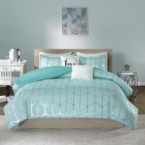 Intelligent Design Khloe Aqua/ Silver Metallic Printed 5-piece Duvet Cover Set (Full - Queen - Aqua/Silver - 5 Piece), Blue Aqua Bedding, Geometric Duvet Cover, King Duvet Cover Sets, Coastal Bedrooms, King Comforter Sets, Bed Linens, Teen Bedding, Queen Comforter Sets