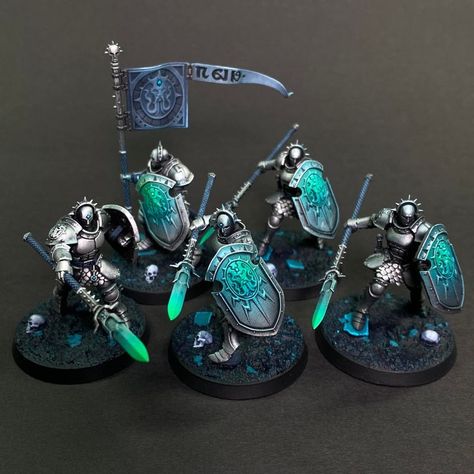 Warhammer Necrons, Warhammer Tabletop, Warhammer Armies, Stormcast Eternals, Warhammer 40k Figures, Warhammer Figures, Warhammer Paint, Dungeons And Dragons Miniatures, Warhammer Aos