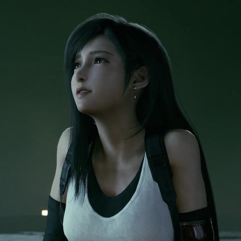 Tifa Ff7 Remake, Final Fantasy Cloud Strife, Final Fantasy Cloud, Outing Outfit, Final Fantasy Collection, Doll Eye Makeup, Tifa Lockhart, Fantasy Hair, Cloud Strife