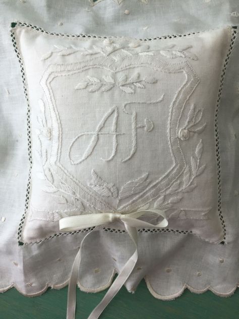 customized hand embroidered ring bearer pillow in off white linen with off white embroidery. Needlepoint Wedding, Vintage Ring Bearer Pillow, Embroidered Ring Pillow, Ring Barrier, Embroidered Ring Bearer Pillow, Embroidered Ring, Christening Present, Ring Pillows, Wedding Image