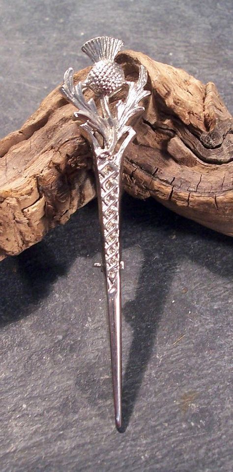 Thistle kilt pin Wedding Kilt, Great Scot, Scotland Forever, Kilt Pins, Scottish Jewellery, Scottish Kilts, Historical Jewellery, Kilt Pin, Scottish Thistle