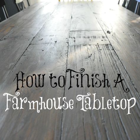 How to Finish a Farmhouse Table. Great tips to get that aged look! Farmhouse Table Top, Stain Art, Farm House Table, Farmhouse Tabletop, Farmhouse Table Decor, Diy Farmhouse Table, Living Vintage, Table Diy, Wood Stain