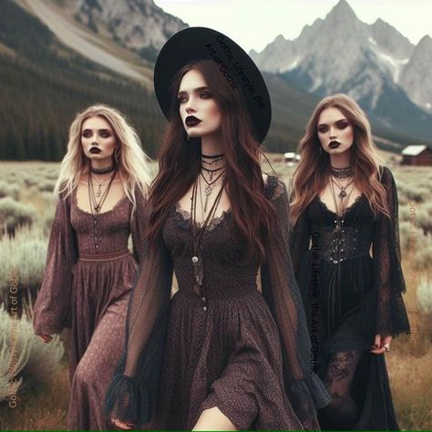 Witchy Outfits Salem, Boho Witch Aesthetic Outfit, Casual Witch Outfit Halloween, Salem Witch Outfit Aesthetic, Edgy Witch Outfit, Witchy Christmas Outfit, Witchcore Fashion Aesthetic, Fall Witch Outfits, Boho Witch Costume