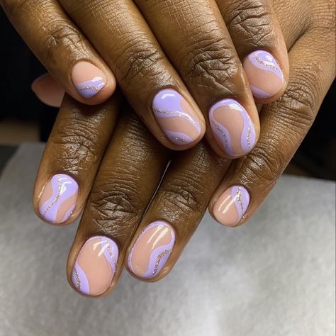 Very Short Gel Nails, Pink Swirl Nails, Nails For Short Nails, Ideas For Short Nails, Nails March, Swirl Nail Art, Pastel Nail Art, Swirl Nails, Pastel Nail Polish