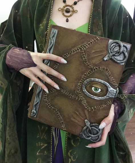 Hocus Pocus Book Of Spells, Book Prop, Hocus Pocus Decorations, Hocus Pocus Costume, Hocus Pocus Book, Hocus Pocus Spell, Grimoire Journal, Hocus Pocus Spell Book, Vintage Halloween Party