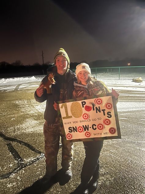 Hunting Promposal For Him, Preference Proposals, Hunting Hoco Proposals, Snoball Proposal, Dog Promposal, Winter Ball Proposals, Hunting Promposal, Creative Prom Proposal Ideas, Formal Proposals