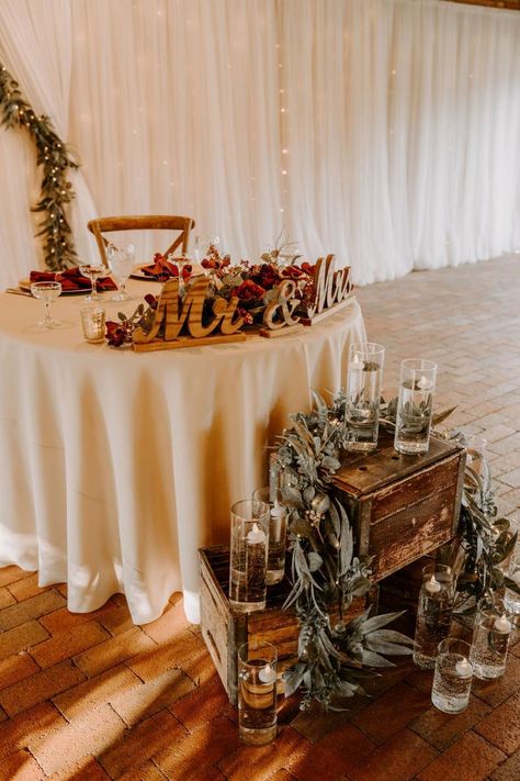 Main Wedding Table Decor, Rustic Sweetheart Table, Main Table Wedding, Wedding Sweetheart Table Decor, Head Table Wedding Decorations, Sweets Table Wedding, Wedding Venues In Florida, Fall Wedding Color Schemes, Fall Wedding Ceremony