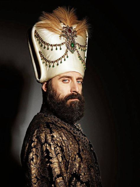 Halit Ergenc, Sultan Suleyman, Funny Stickman, Star Tv, Kosem Sultan, Star Wars Empire, Arab Men, New Museum, Turkish Art