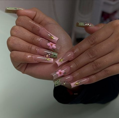 French Tip Design, 2024 Nails, Long Acrylic Nails Coffin, Garden Fairy, Nail Swag, Press Ons, Clean Nails, Square Acrylic Nails, Classy Nails