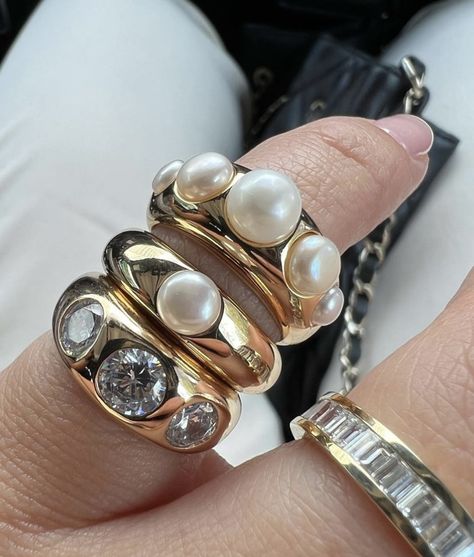 Lili Claspe, Family Jewels, Jewelry Fashion Trends, Classy Jewelry, Sri Lanka, Ring Designs, Diamond Jewelry, Jewelry Box, Tap