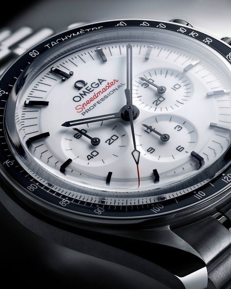 Omega Moonwatch, Omega Speedmaster Moonwatch Professional, Omega Co Axial, Omega Speedmaster Professional, Gentleman Watch, Omega Speedmaster Moonwatch, Speedmaster Professional, Daniel Craig, Perforated Leather