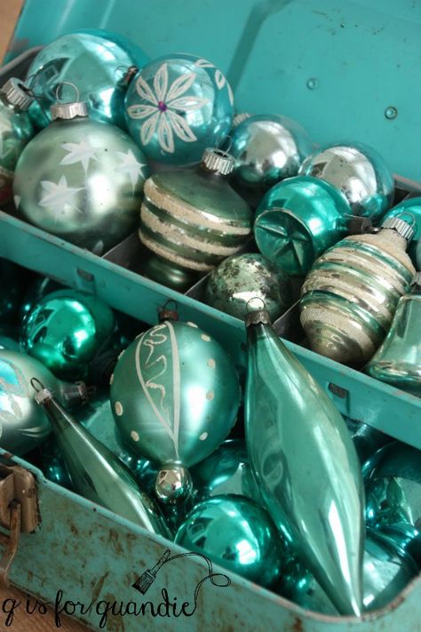 glass ornaments in old toolbox ---- aqua theme Aqua Christmas, Teal Christmas, Turquoise Christmas, Antique Christmas, Christmas Past, Christmas Memory, Noel Christmas, Vintage Christmas Ornaments, Vintage Christmas Decorations