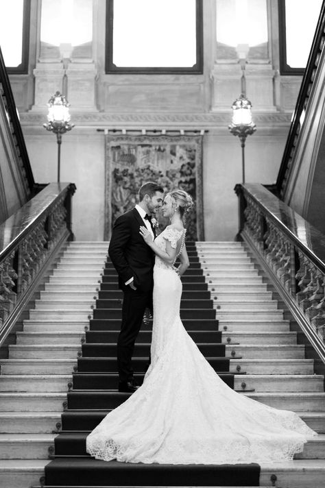 Wedding Photos On Staircase, Bride And Groom Staircase, Royal Wedding Pictures, Royal Wedding Photography, Wedding Photography On Stairs, Wedding Poses Stairs, Bride Stairs Photography, Wedding Pictures On Stairs, Wedding Photo Ideas On Stairs