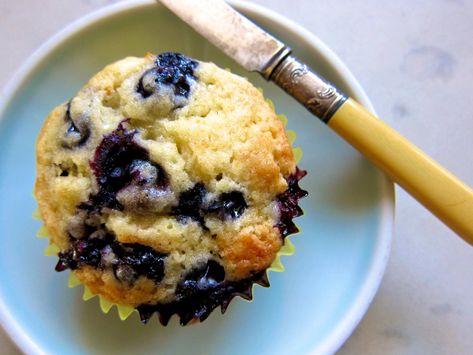 Gluten Free Oatmeal Muffins, Buttermilk Blueberry Muffins, Blueberry Cornbread, Buttermilk Blueberry, Buttermilk Muffins, Oatmeal Muffin Recipes, Blueberry Oatmeal Muffins, Healthy Blueberry Muffins, Blueberry Oat