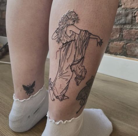 Fem Fatale Tattoo, Eurydice Tattoo, Sappho Tattoo, Art History Tattoo, Thumb Tattoos, History Tattoos, Tattoo Board, Greek Mythology Tattoos, Woman Tattoo