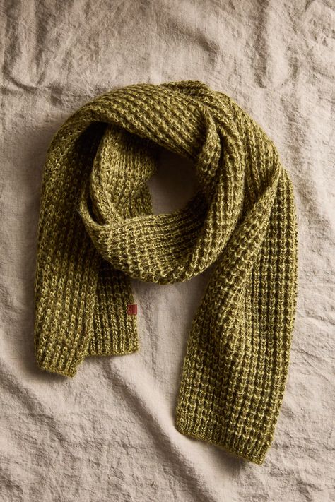 Fisherman Knit Scarf | Anthropologie Chunky Scarf Knitting Pattern, Finger Knit Scarf, Color Twist, Chunky Knit Scarves, Crochet Tools, Finger Knitting, Hand Knit Scarf, Scarf Knitting Patterns, Summer Scarves