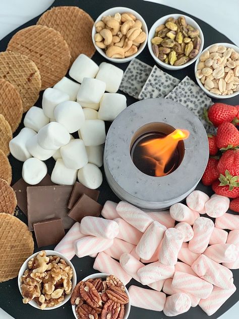 Dessert Charcuterie Board Smores, Charcuterie Sushi Board, S’mores Charcuterie Board With Fire, Hockey Themed Charcuterie Board, S’mores Board With Fire, S'mores Charcuterie Board Ideas, Smores Charcuterie Board With Fire, Camping Theme Charcuterie Board, Teenage Charcuterie Board