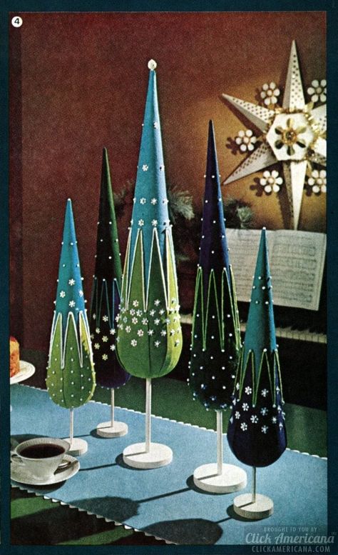 Have a crafty Christmas! Retro holiday decor you can make with ideas from the '60s - #retroholidays #holidaydecor #christmasdecor #christmastrees #vintagechristmas #retrochristmas #christmascrafts #vintagecrafts #60scrafts #sixties #christmas #christmasdecorations #easycrafts #clickamericana Retro Christmas Decorations, Vintage Christmas Crafts, Retro Christmas Tree, Crafty Christmas, Christmas Retro, Tabletop Christmas Tree, Little Christmas Trees, Retro Holiday, Mid Century Christmas