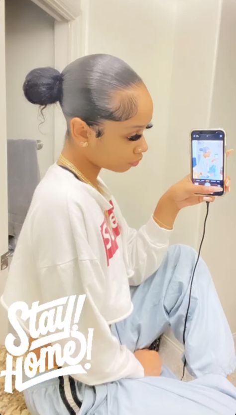 Slicked Back Ponytail, Cute Natural Hairstyles, Natural Hair Bun Styles, Quick Natural Hair Styles, Edges Hair, Girls Natural Hairstyles, Quick Braided Hairstyles, Girl Braids, Protective Hairstyles Braids