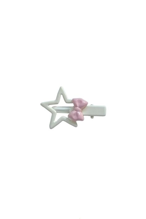 Get elegant hairstyle with our exquisite star hair clip. It can keep hair together and away from eyes. They are the perfect size you are looking for, it can go with every of clothing you will wear. Made from alloy materials, this headpiece features delicate and star. Y2k Png, Elegant Hairstyle, Y2k Hair, Iphone Photo, Iphone Photo App, Star Hair, Highlight Icons, Instagram Highlight Icons, Elegant Hairstyles